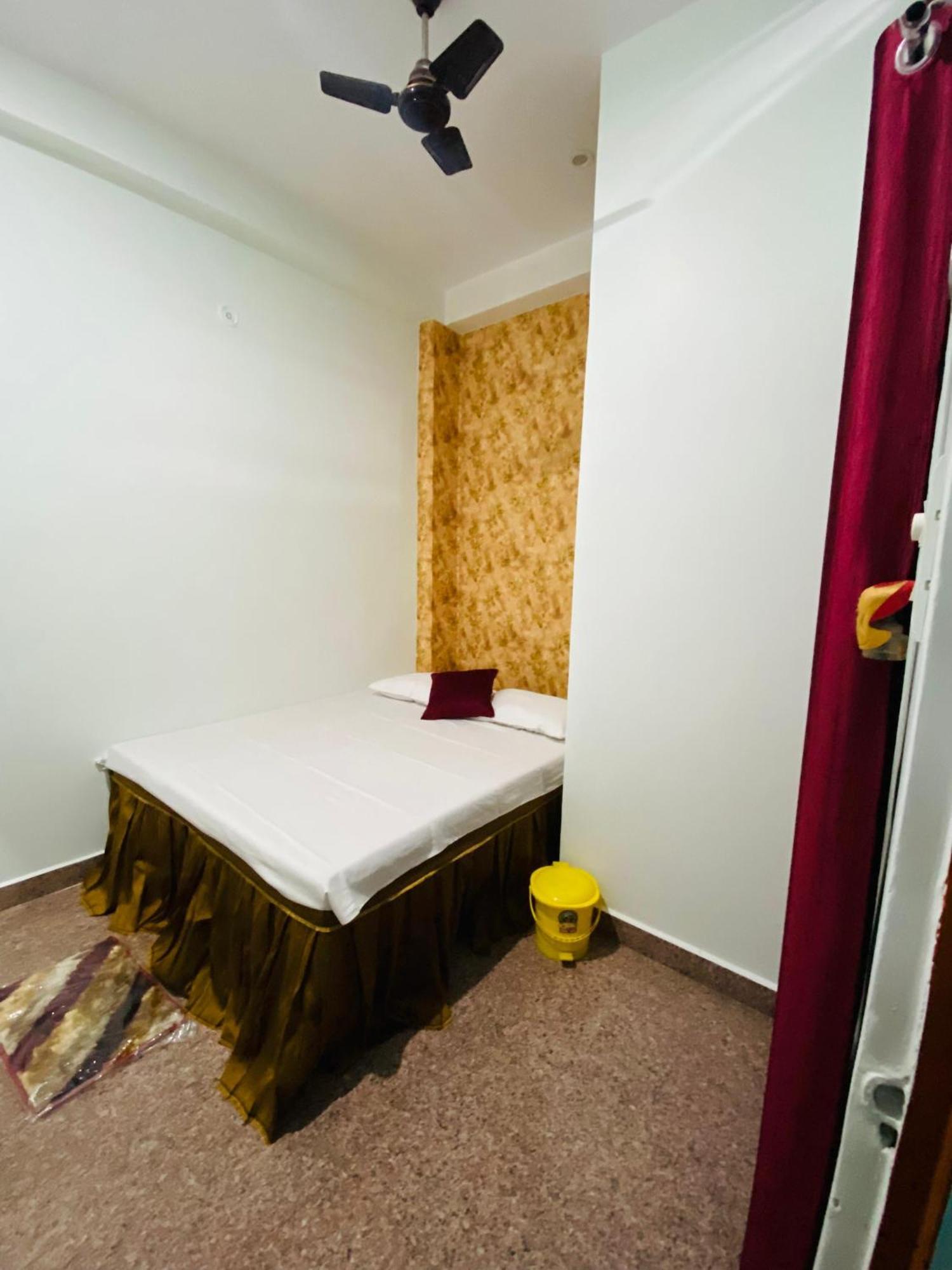Guest house Dhanwantri Niwas Varanasi