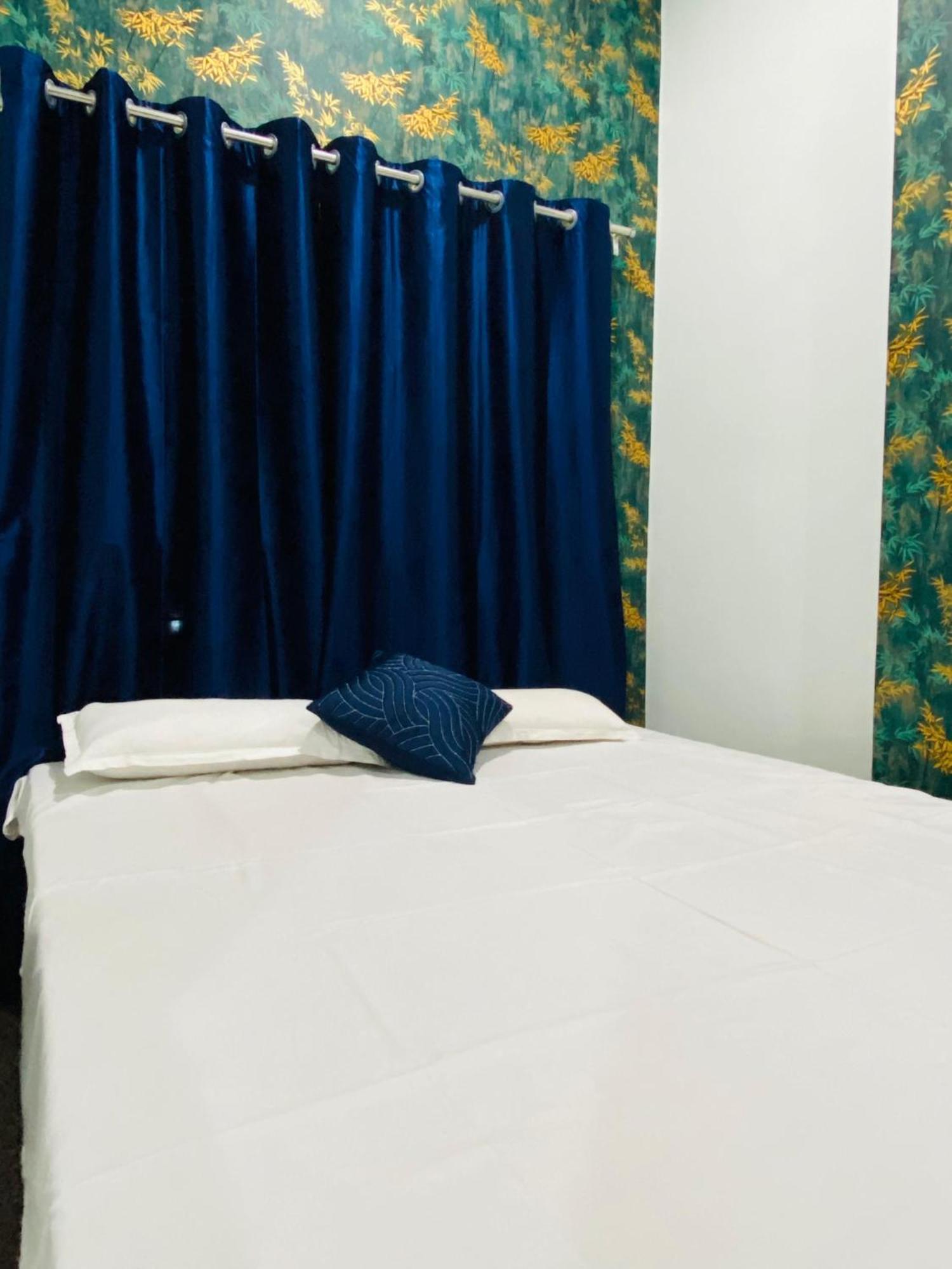 Dhanwantri Niwas Guest house *